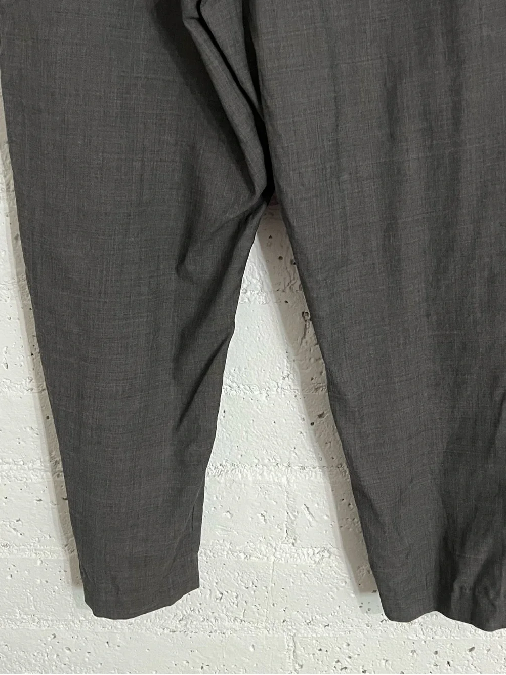 Banana Republic Marzotto Pants 38x32 Gray Athletic Tapered Fit Fine Italian Wool